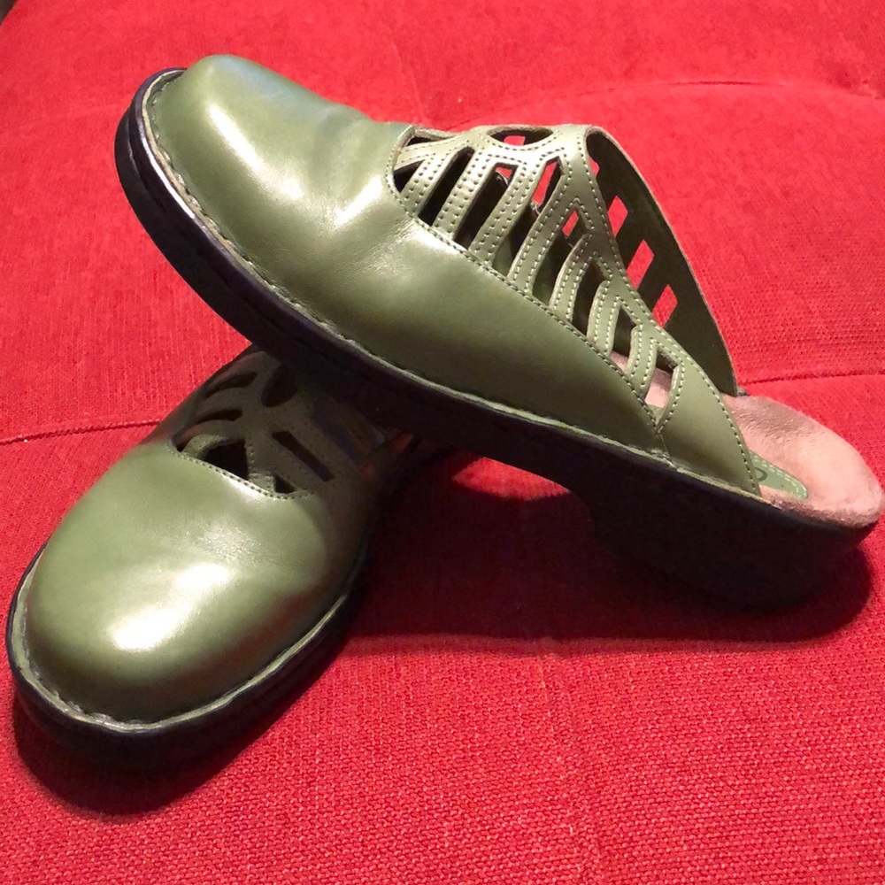 Clark’s Shoes